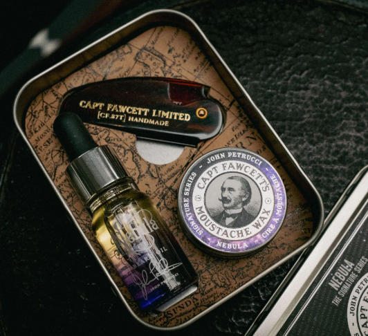 Подарочный набор Captain Fawcett Nebula Grooming Survival Kit 90235SK фото