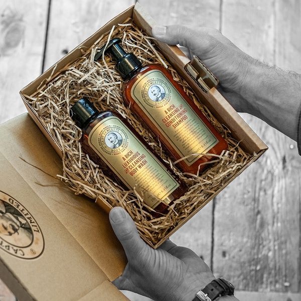 Набор гель для душа и шампунь Capitan Fawcett RH Body Wash (250ml) & RH Shampoo (250ml) gift set F6700 фото